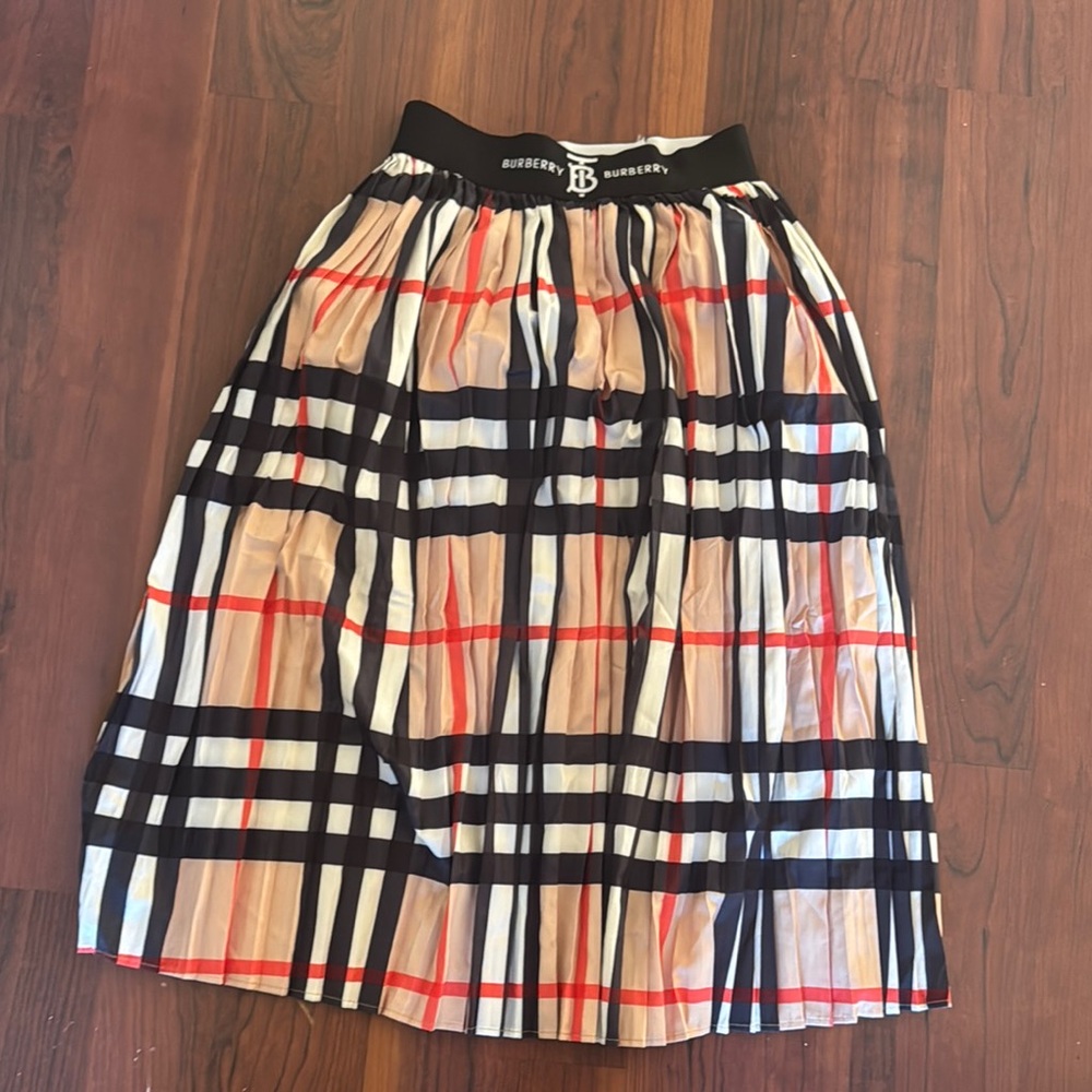 Women's Plaid Skirt - Black, Red, Cream